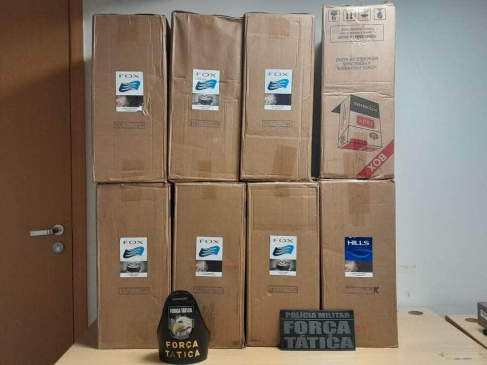 Força Tática apreende 400 maços de cigarros, prende homem por contrabando e recupera carga de R$ 1 milhão_6634ec0926f93.jpeg